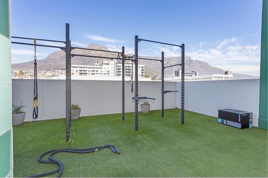 To Let 1 Bedroom Property for Rent in Woodstock Western Cape